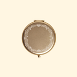 Le Miroir